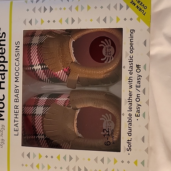 Itzy Ritzy NIB Lumberjack Plain Baby Mocs Red and Black Size 6-12 Months - Picture 2 of 5